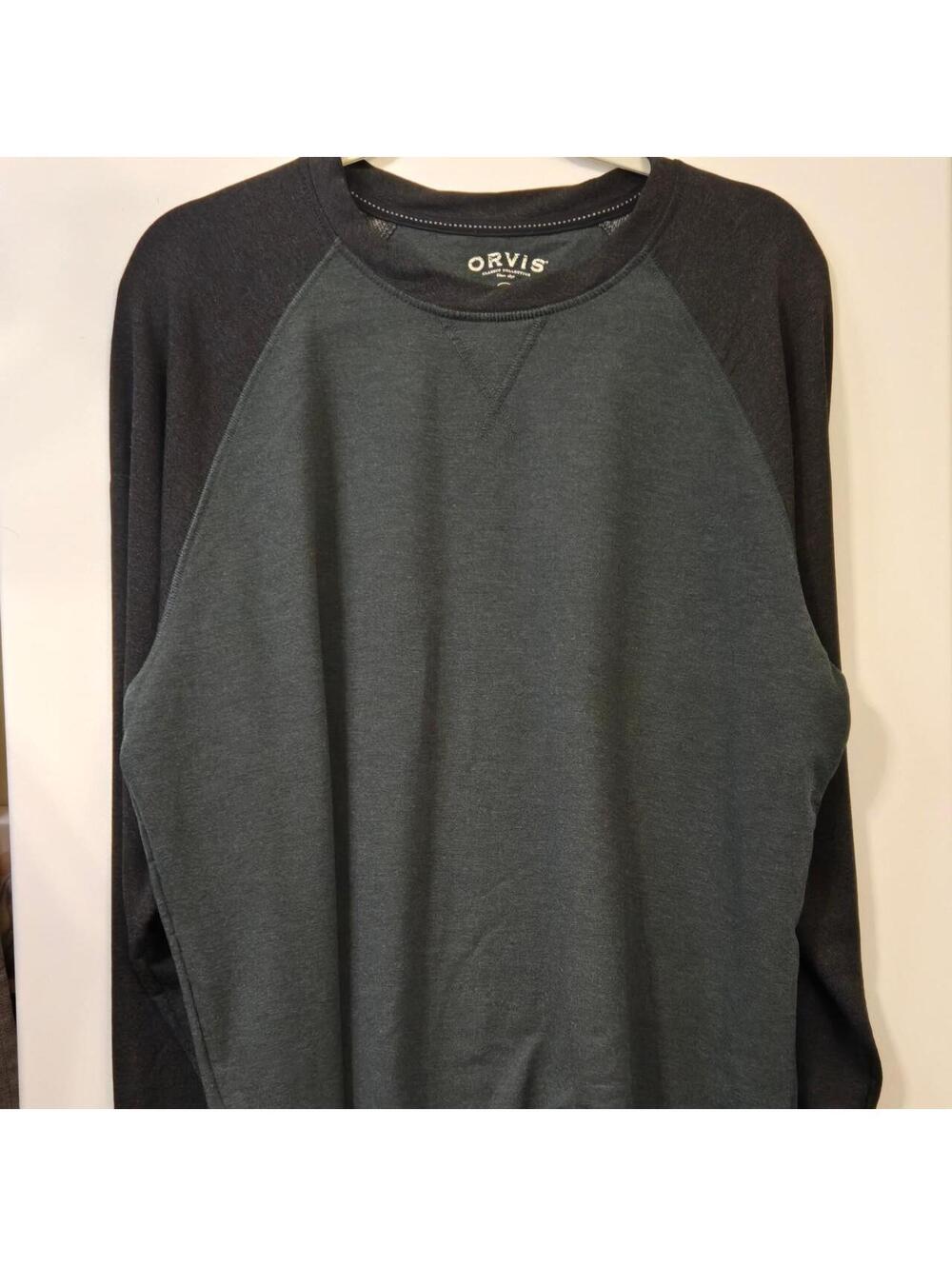 Orvis Men's Grey and Black Shirt